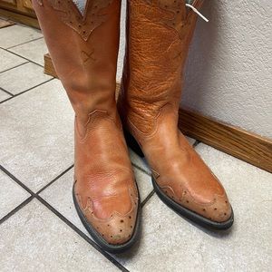 Twisted X wing tip cowboy boots